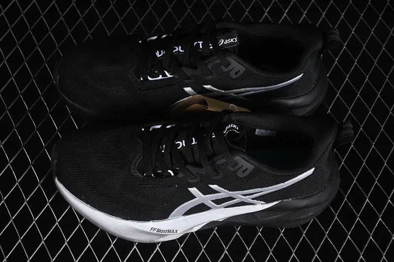 All categories Asics Asics series Asics Novablast 5 Asics Novablast 5 Asics retro breathable casual shoes cushioning men's wear-resistant running shoes 1012B980-001